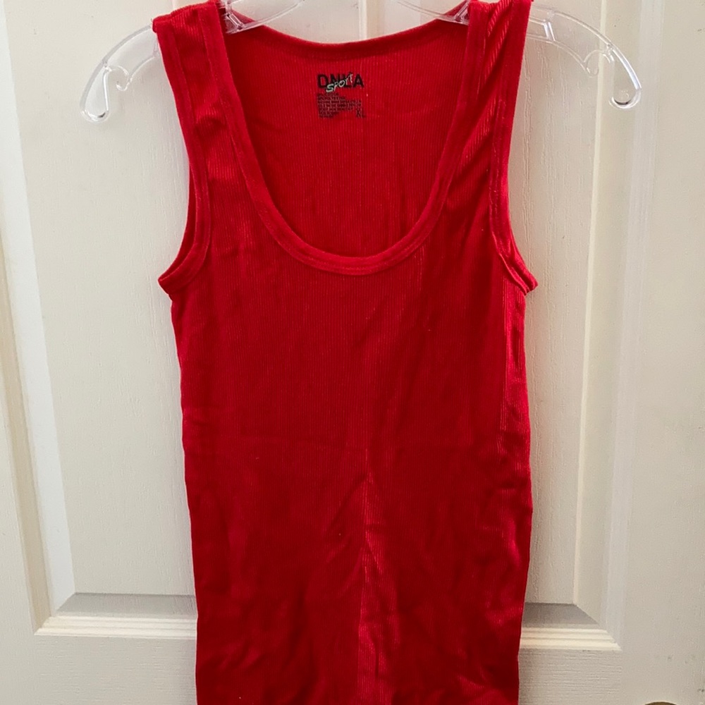 FINAL MARKDOWN Junior ribbed tank top xl